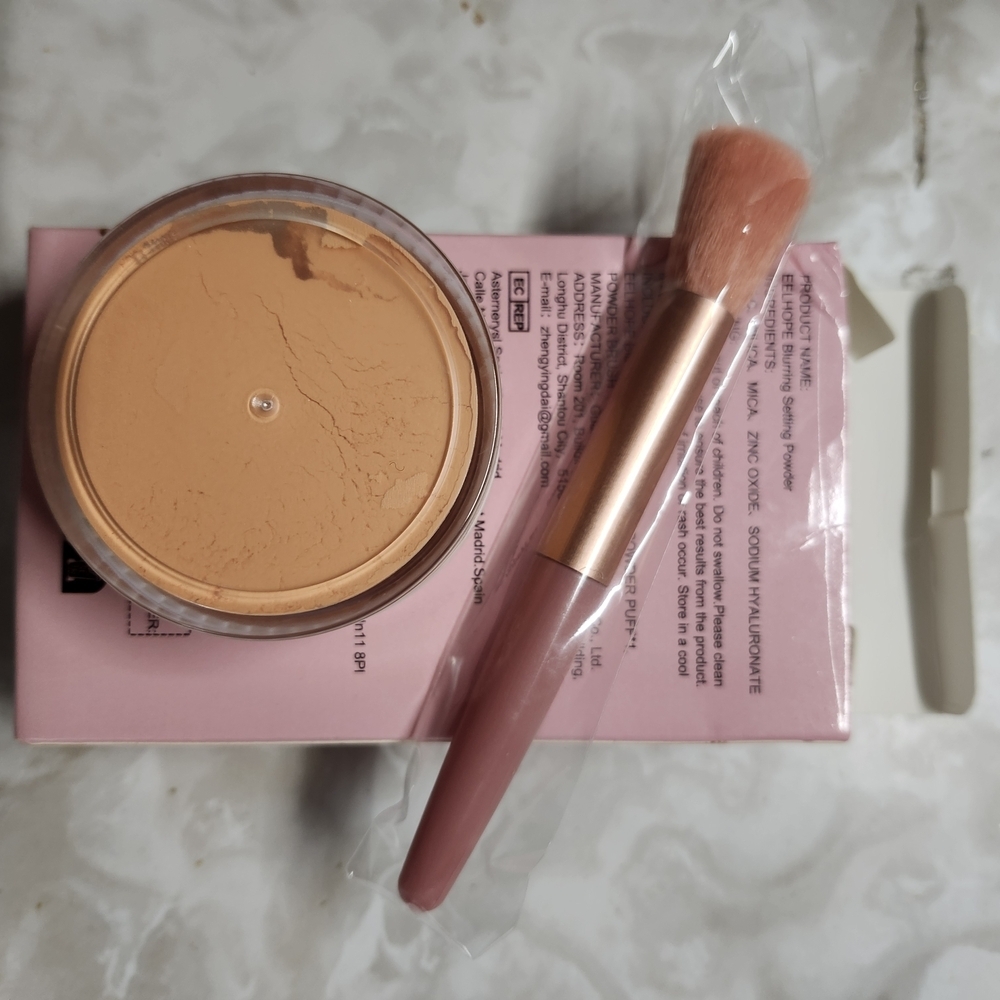 Blurring Setting Powder - Pink - Picture 2 of 4